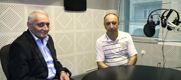 Хачик Чахоян и Арег Ованнисян - Sputnik Армения