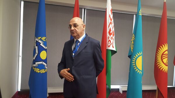 Հայաստանի գլխավոր նարկոլոգ Պետրոս Սեմերջյան Հայաստանի գլխավոր նարկոլոգ Պետրոս Սեմերջյան - Sputnik Արմենիա