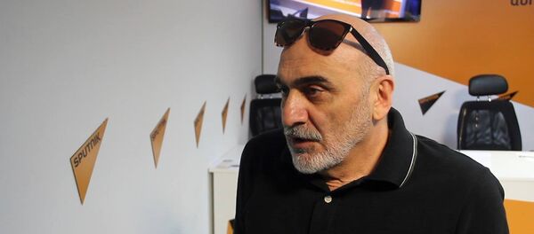 Микаел Погосян: Ереван не готов к кладбищенской архитектуре Микаел Погосян: Ереван не готов к кладбищенской архитектуре - Sputnik Армения