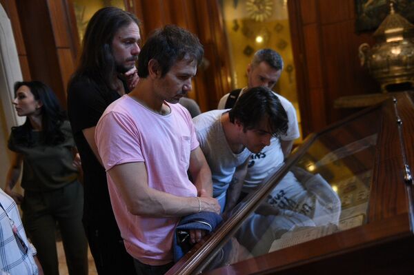 Группа Океан Эльзы в Эчмиадзине. Святослав Вакарчук Группа Океан Эльзы в Эчмиадзине. Святослав Вакарчук - Sputnik Արմենիա