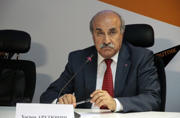 Хосров Арутюнян Хосров Арутюнян - Sputnik Արմենիա