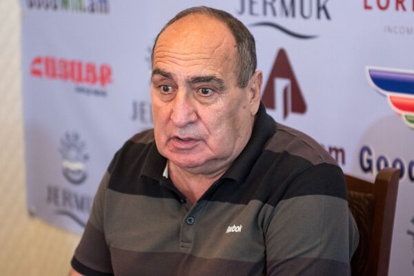 Аслан Микаелян Аслан Микаелян - Sputnik Արմենիա