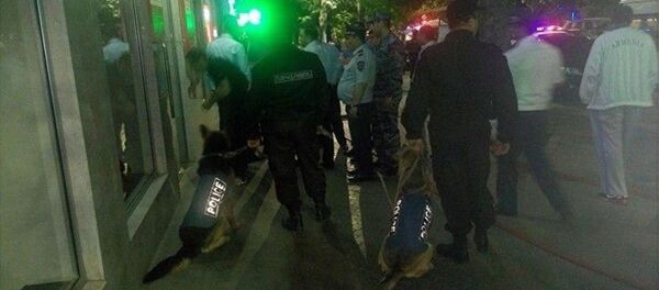 Саперы на месте происшествия Саперы на месте происшествия - Sputnik Армения