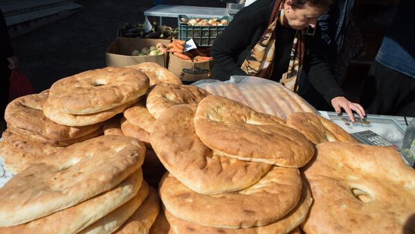 Хлеб. Архивное фото - Sputnik Армения