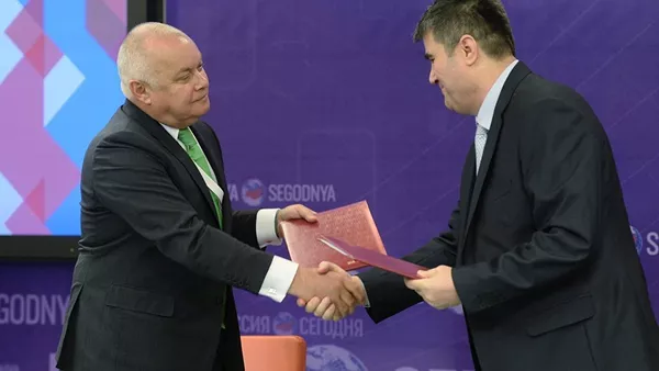 Медиафорум Новая эпоха журналистики: прощание с мейнстримом - Sputnik Армения