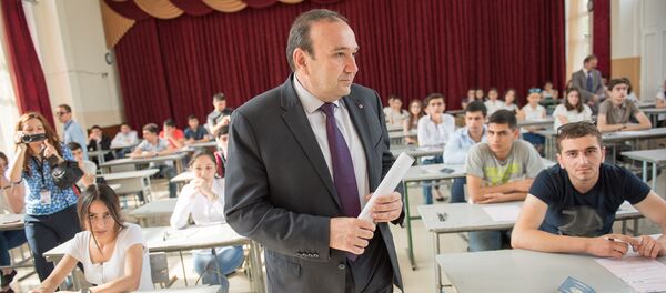 ЕГЭ в старшей школе № 170 в Ереване - Sputnik Армения