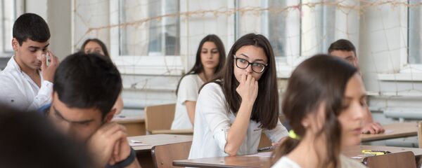 ЕГЭ в старшей школе № 170 в Ереване ЕГЭ в старшей школе № 170 в Ереване - Sputnik Армения