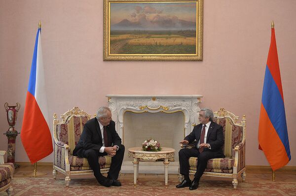 Встреча Президента РА Сержа Саргсяна с президентом Чехии Милошем Земаном Встреча Президента РА Сержа Саргсяна с президентом Чехии Милошем Земаном - Sputnik Արմենիա