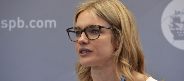 Панельная сессия Благотворительность: как помогать, когда сложно? в рамках ПМЭФ 2015 - Sputnik Армения