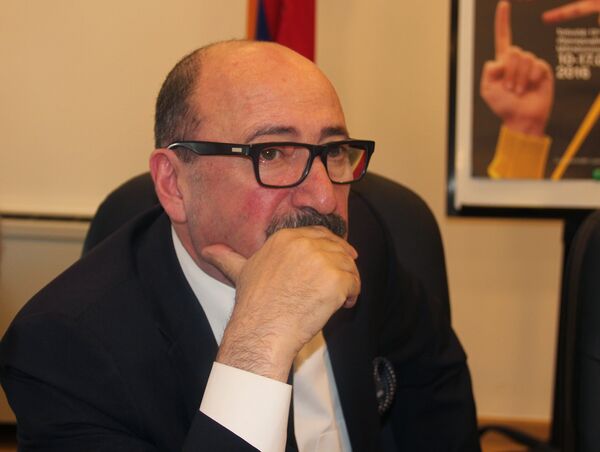 Арутюн Хачатрян - Sputnik Армения