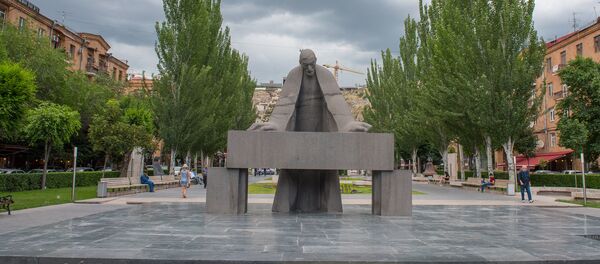 Памятник Александру Таманяну - Sputnik Армения