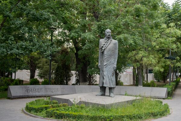 Նա արժանացավ Օսկարի, հետ վերադարձրեց Պուլիցերյան մրցանակը. այսօր Սարոյանի ծննդյան օրն է - Sputnik Արմենիա