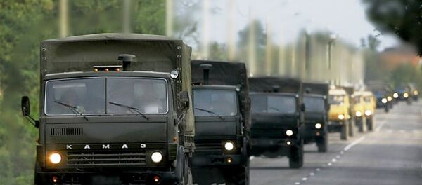 КАМАЗ-ы на 102-й российской военной базе в Армении9 КАМАЗ-ы на 102-й российской военной базе в Армении9 - Sputnik Армения