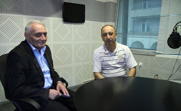 Արեգ Հովհաննիսյան և Խաչիկ Չախոյան Арег Ованнисян и Хачик Чахоян Արեգ Հովհաննիսյան և Խաչիկ Չախոյան Арег Ованнисян и Хачик Чахоян - Sputnik Армения