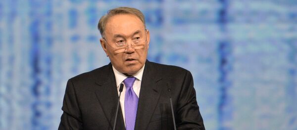 Пленарное заседание На пороге новой экономической реальности в рамках ПМЭФ - Sputnik Армения