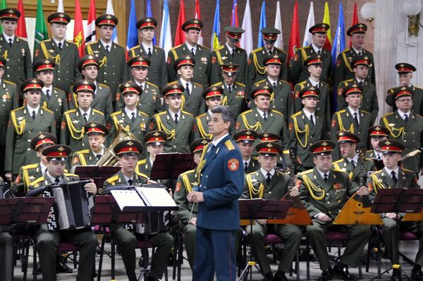 На Поклонной горе зажглась  «свеча памяти» - Sputnik Армения