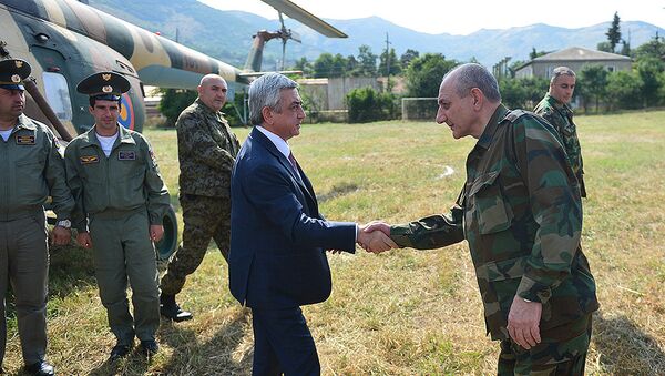 Президент Серж Саргсян отправился с рабочим визитом в Нагорно-Карабахскую Республику - Sputnik Արմենիա