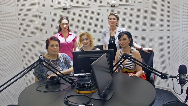 Ирина Цатурян в гостях у радио Sputnik Армения - Sputnik Արմենիա