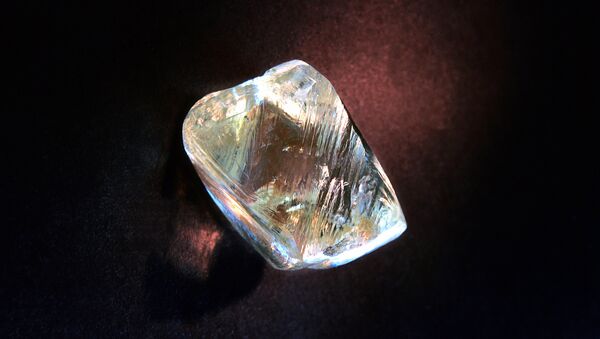 Крупный алмаз - Sputnik Армения