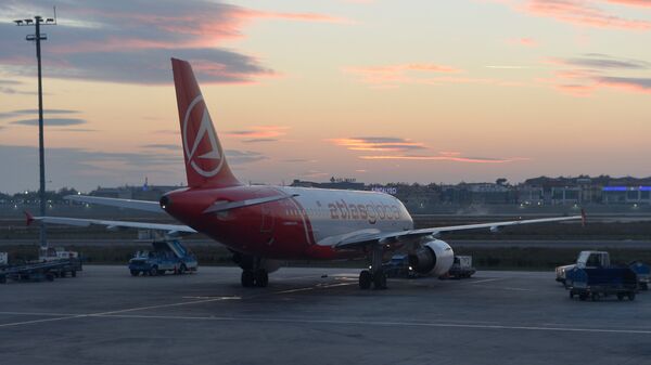 Самолет Turkish Airlines - Sputnik Армения