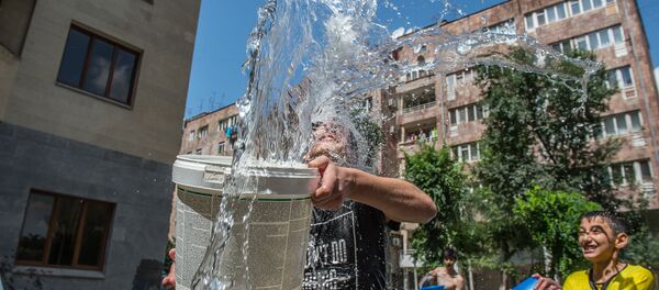 Праздник Вардавар отмечают в Армении Праздник Вардавар отмечают в Армении - Sputnik Արմենիա
