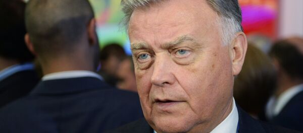 Петербургский международный экономический форум 2015 (ПМЭФ). День второй Петербургский международный экономический форум 2015 (ПМЭФ). День второй - Sputnik Армения