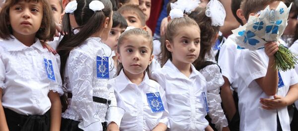 Первое сентября, начало нового учебного года Первое сентября, начало нового учебного года - Sputnik Արմենիա