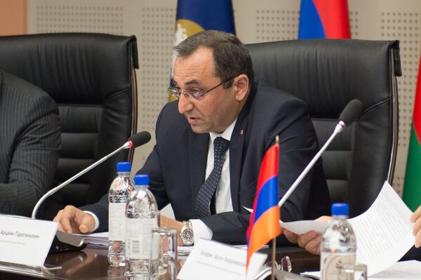 Арцвик Минасян Арцвик Минасян - Sputnik Արմենիա