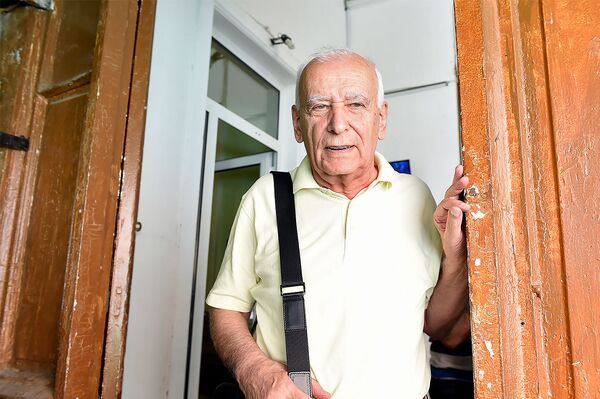 Директор Золотого абрикоса Микаэл Стамболцян. Директор Золотого абрикоса Микаэл Стамболцян. - Sputnik Армения