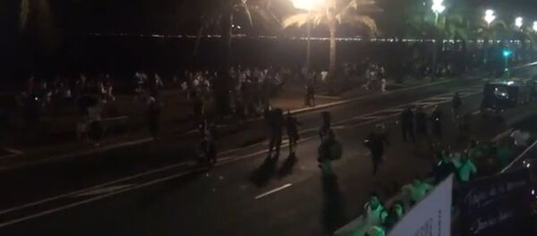 СПУТНИК_Первые минуты после теракта в Ницце. Съемка очевидцев СПУТНИК_Первые минуты после теракта в Ницце. Съемка очевидцев - Sputnik Արմենիա