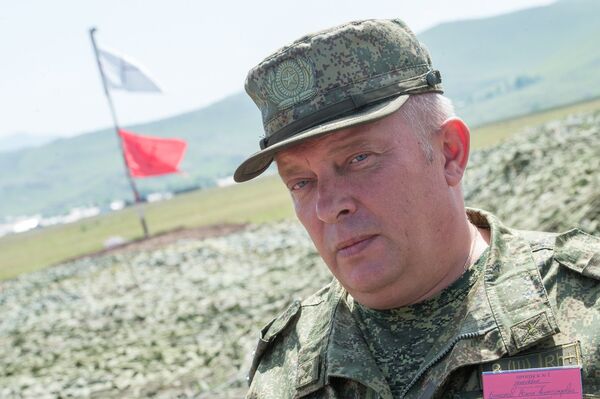 Начальник управления боевой подготовки штаба ЮВО полковник Роман Бинюков Начальник управления боевой подготовки штаба ЮВО полковник Роман Бинюков - Sputnik Армения