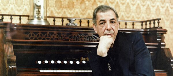 Микаэл Таривердиев Микаэл Таривердиев - Sputnik Արմենիա