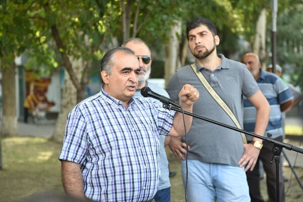 Альберт Багдасарян Альберт Багдасарян - Sputnik Армения