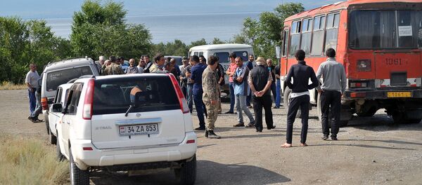 Акция протеста на дороге Цапатах-Арегуни в Варденисе - Sputnik Армения