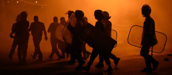 Разгон демонстрантов в Сари тахе Разгон демонстрантов в Сари тахе - Sputnik Արմենիա