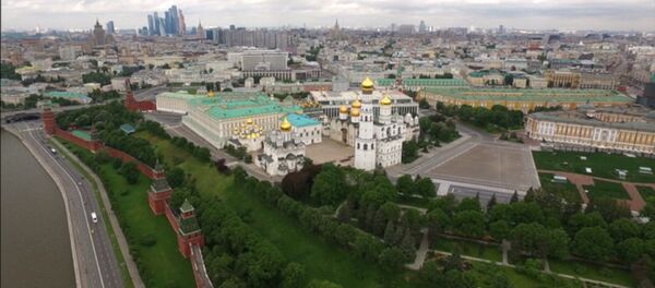 СПУТНИК_Московский Кремль и Соборная площадь с высоты птичьего полета - Sputnik Армения