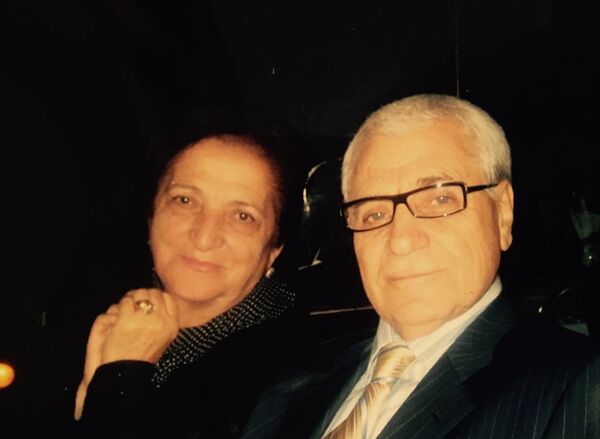 Дживан Гаспарян со своей женой Астхик Заргарян Дживан Гаспарян со своей женой Астхик Заргарян - Sputnik Արմենիա