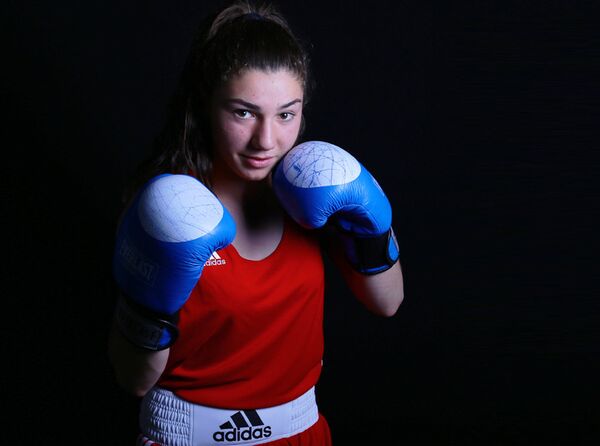 Թույլ սեռի ներկայացուցիչների հզորությունը, կամ հայուհիները սպորտում էլ են չեմպիոն - Sputnik Արմենիա