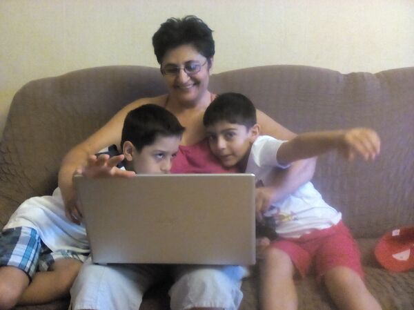 праздник Преображения Богородицы в армянской семье - Sputnik Արմենիա