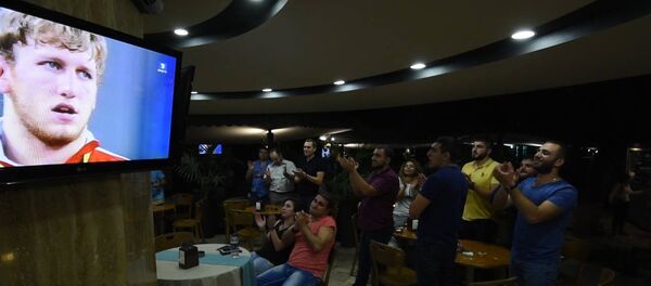 Արթուր Ալեքսանյանը նվաճեց առաջին ոսկե մեդալը Ռիոյի Օլիմպիադայում Արթուր Ալեքսանյանը նվաճեց առաջին ոսկե մեդալը Ռիոյի Օլիմպիադայում - Sputnik Արմենիա