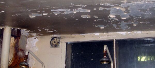 Школа единоборства в Гюмри. Душевая Школа единоборства в Гюмри. Душевая - Sputnik Արմենիա