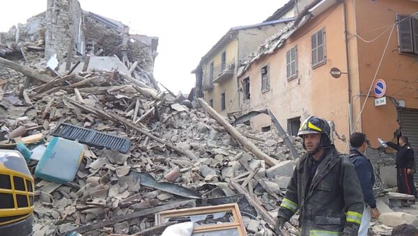 Спутник_Землетрясение в Италии: работа спасателей и кадры разрушений - Sputnik Армения