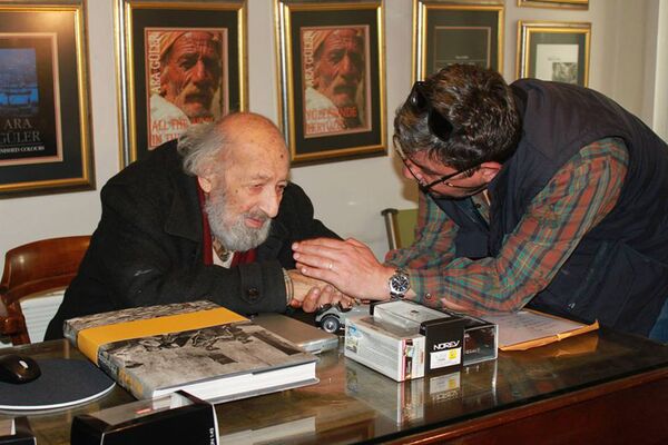 Закрылся Глаз Константинополя, или Миллион кадров армянина по крови - Sputnik Армения