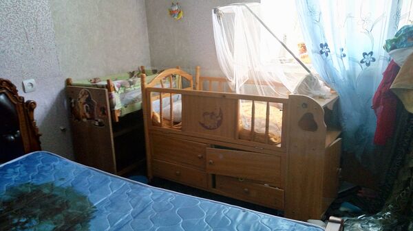 Дом в Гюмри, где русским военнослужащим Валерием Пермяковым были убиты семь членов семьи Аветисян Дом в Гюмри, где русским военнослужащим Валерием Пермяковым были убиты семь членов семьи Аветисян - Sputnik Արմենիա