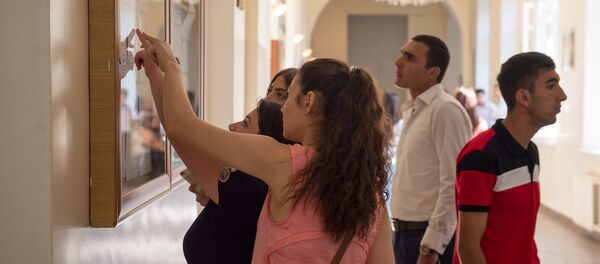 Первое сентября. Первокурсники - Sputnik Армения