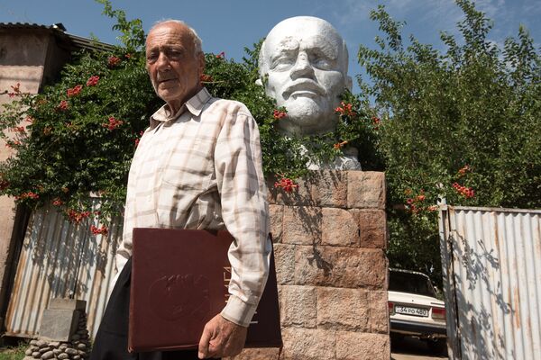 Ազատ Բարսեղյան Ազատ Բարսեղյան - Sputnik Արմենիա