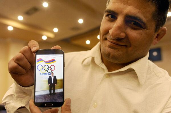 «Ինձ առաջարկել են գումարի դիմաց վաճառել հաղթանակս». խոստովանում է Արմեն Նազարյանը «Ինձ առաջարկել են գումարի դիմաց վաճառել հաղթանակս». խոստովանում է Արմեն Նազարյանը - Sputnik Արմենիա