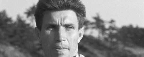 Игорь Новиков, заслуженный мастер спорта СССР, современное пятиборье Игорь Новиков, заслуженный мастер спорта СССР, современное пятиборье - Sputnik Армения