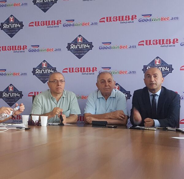 Армен Согоян, Хачатур Гаспарян и Самвел Торосян Армен Согоян, Хачатур Гаспарян и Самвел Торосян - Sputnik Արմենիա