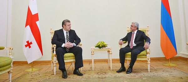 Президент Армении Серж Саргсян и премьер-министр Грузии Гиорги Квирикашвили - Sputnik Армения